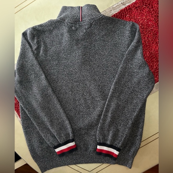 Tommy Hilfiger Men’s Sweater - Picture 15 of 16